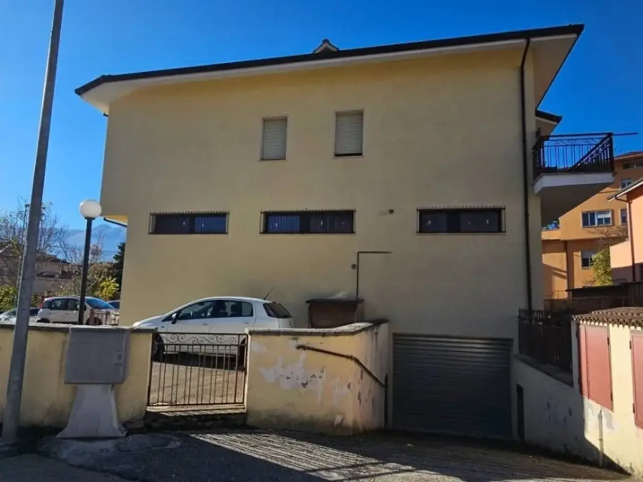 Magazzino in Via Mario Tradardi Snc, L'Aquila, {3} - Foto 1