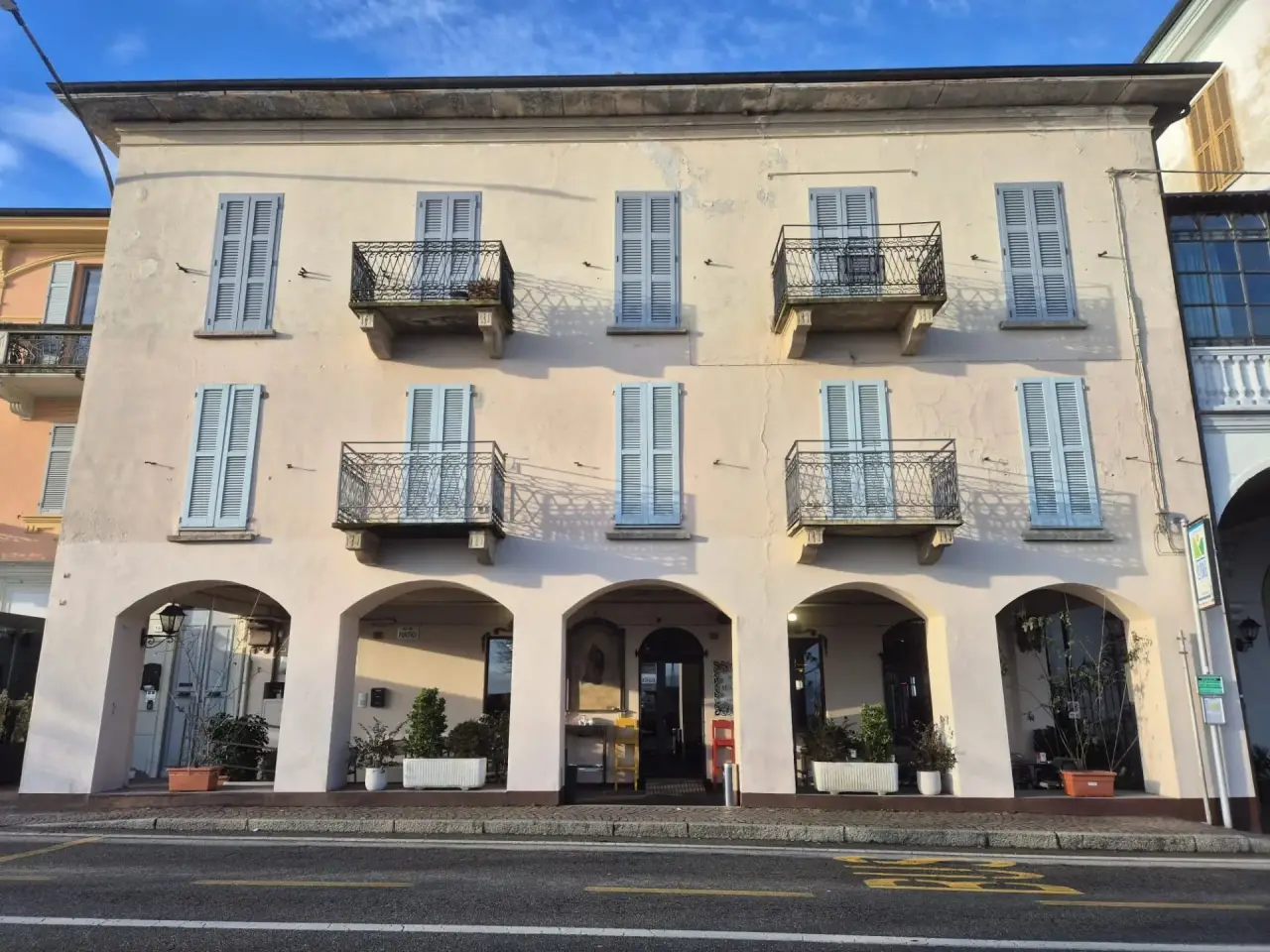 Negozio in , Lesa, {3} - Foto 1
