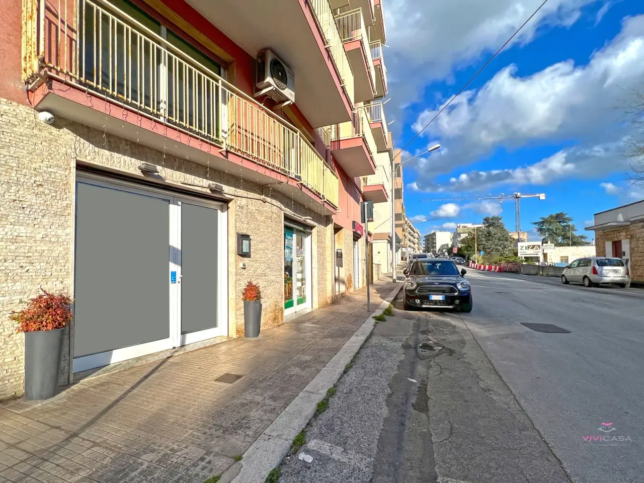 Locale commerciale in Via Napoleone Bonaparte, Putignano, Putignano, {3} - Foto 1