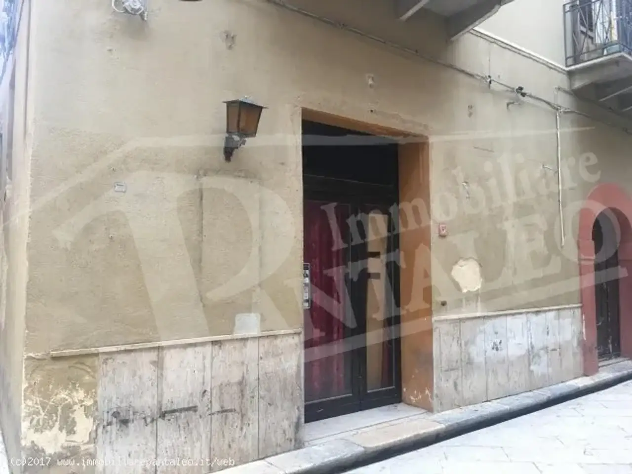 Esercizio commerciale in 
Via XI Maggio									, 
Marsala									, Marsala, {3} - Foto 1