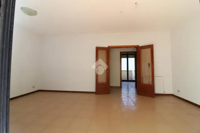 4-room flat in Vicolo Casalotto 99, Reggio di Calabria - Photo 1