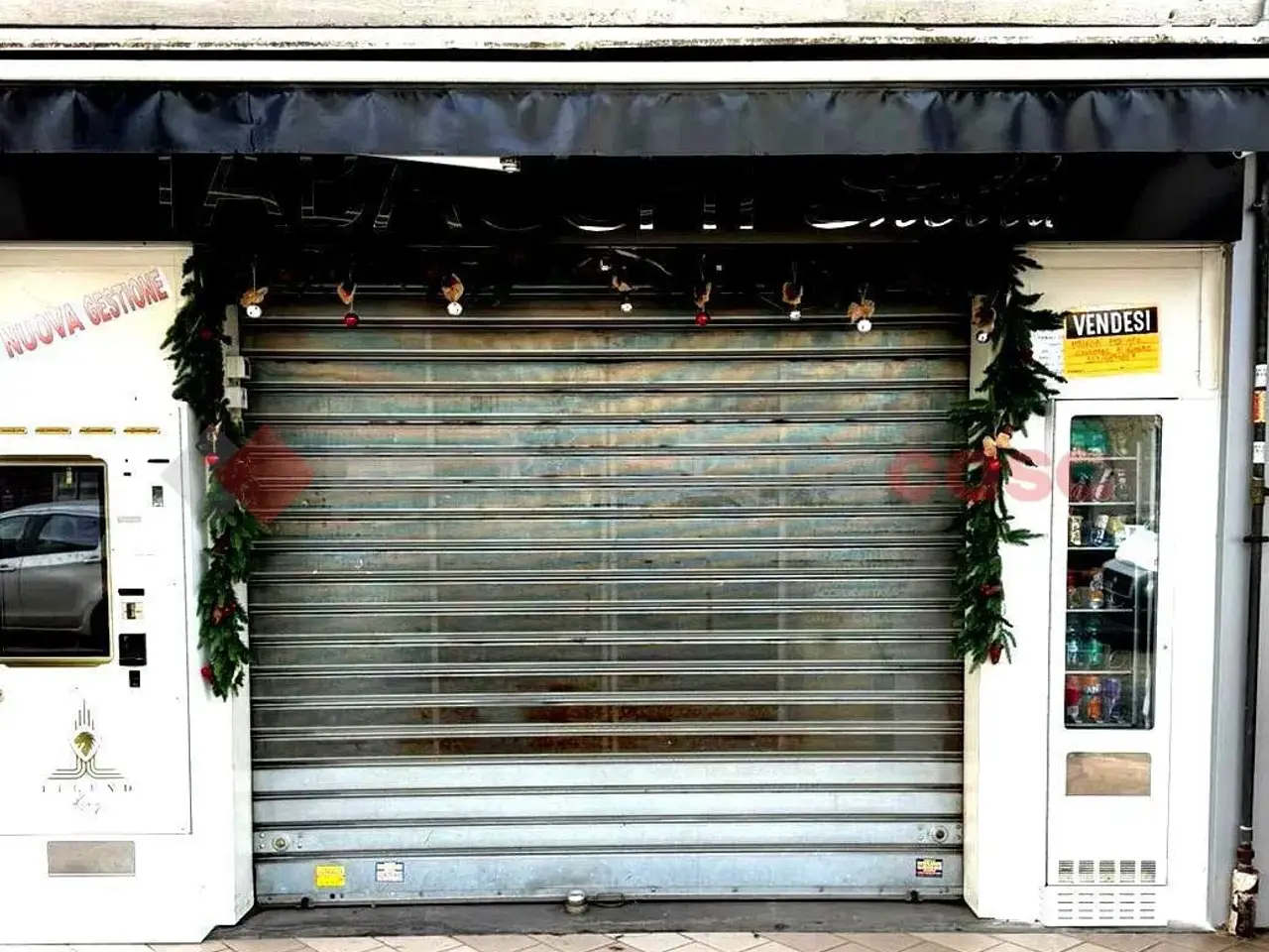 Esercizio commerciale in Via Cesare Augusto 28, Latina, {3} - Foto 2