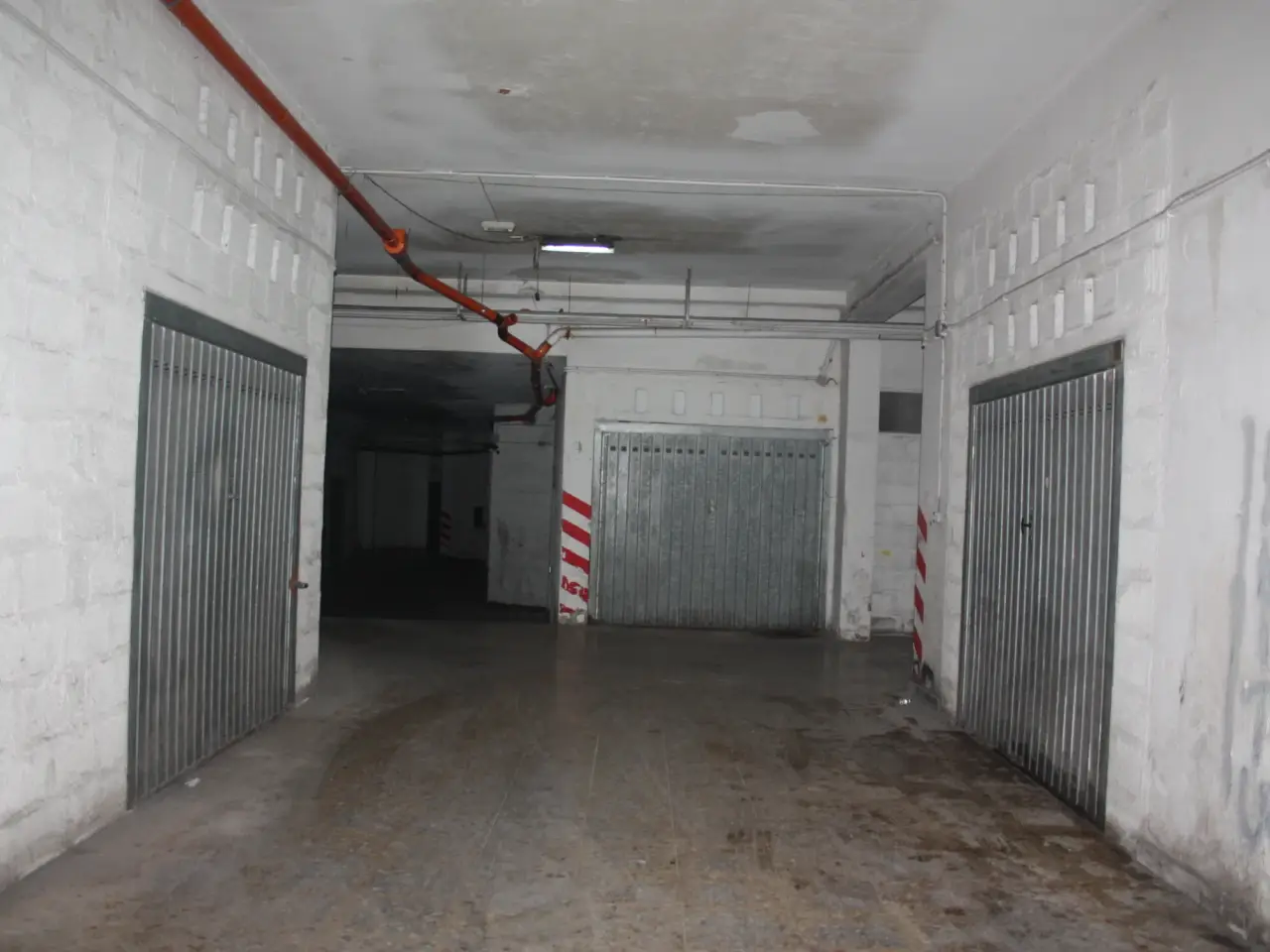 Parcheggio chiuso in Via Necropoli Grotticelle 25, Siracusa, {3} - Foto 1