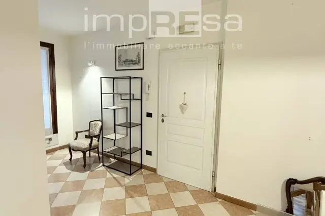 insertion image
