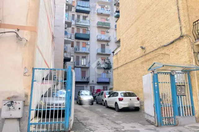insertion image