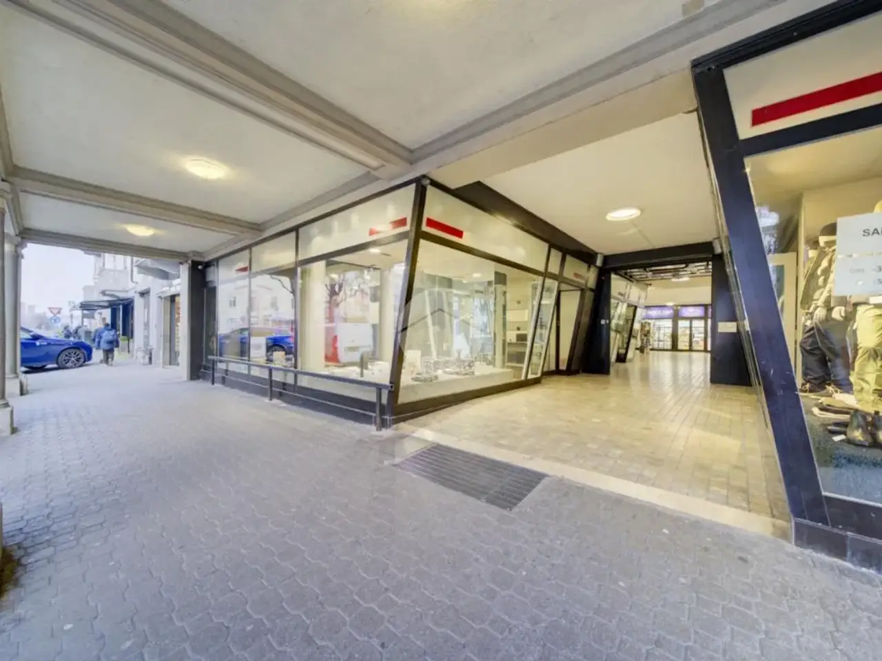 Negozio in Piazza Martiri della Libertà 5, Rivoli, {3} - Foto 2