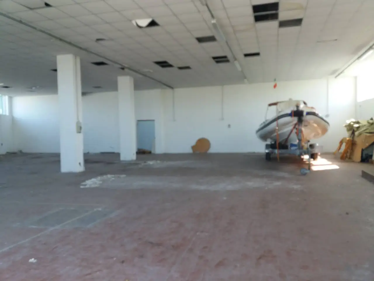 Esercizio commerciale in Via Pietrasantina 5, San Giuliano Terme, {3} - Foto 1