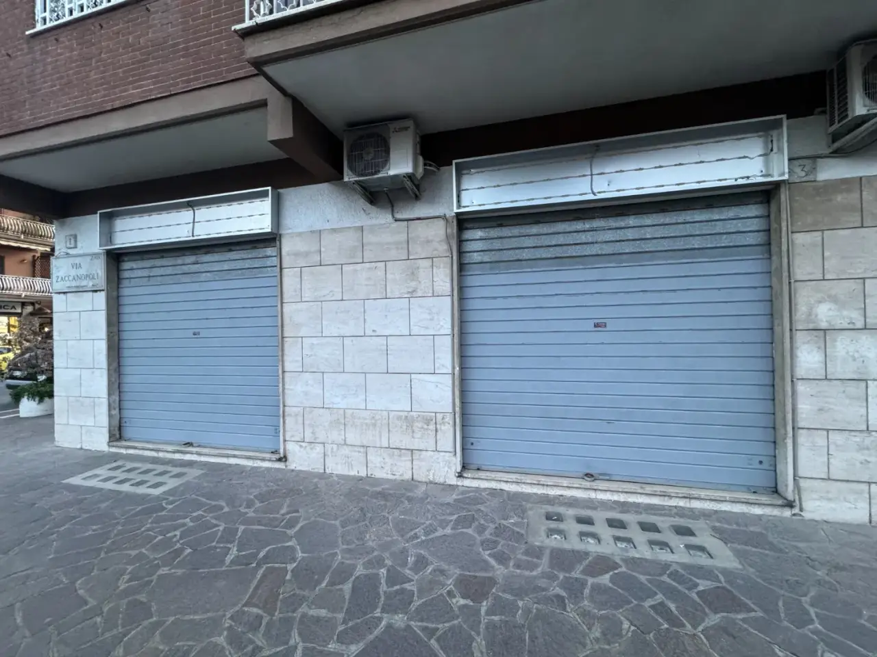 Negozio in Via Gasperina 177, Roma, {3} - Foto 2