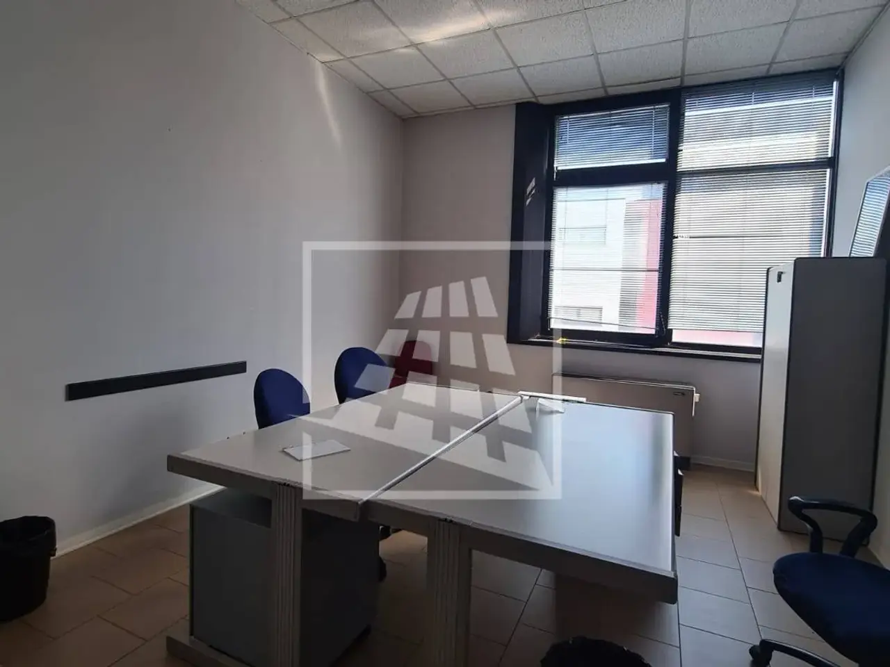 Ufficio in Via John Fitzgerald Kennedy 71, Reggio Emilia, {3} - Foto 1