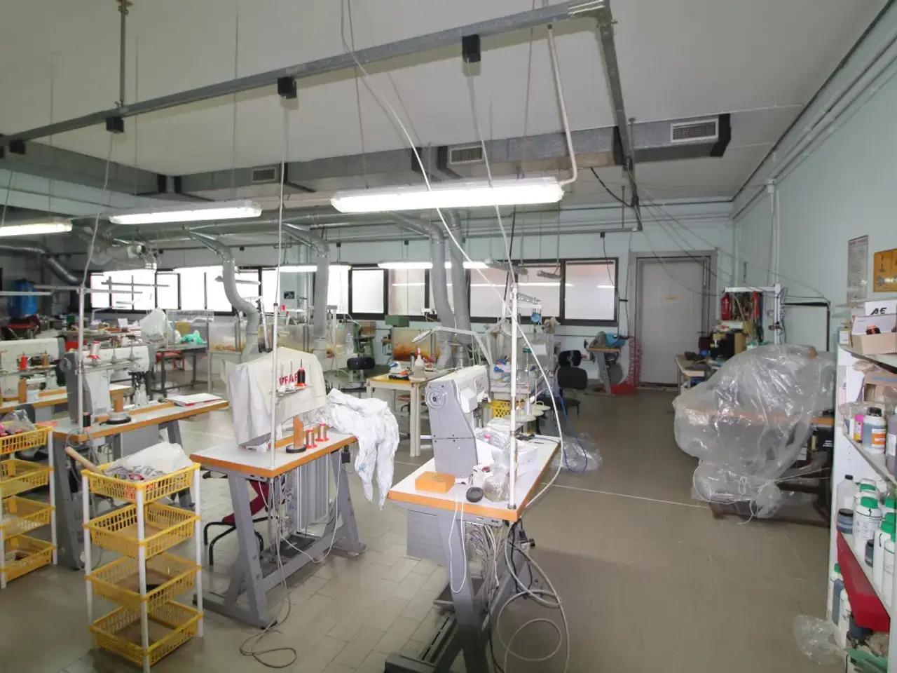 Laboratorio in Via Aretina Nord, Civitella In Val Di Chiana, {3} - Foto 2