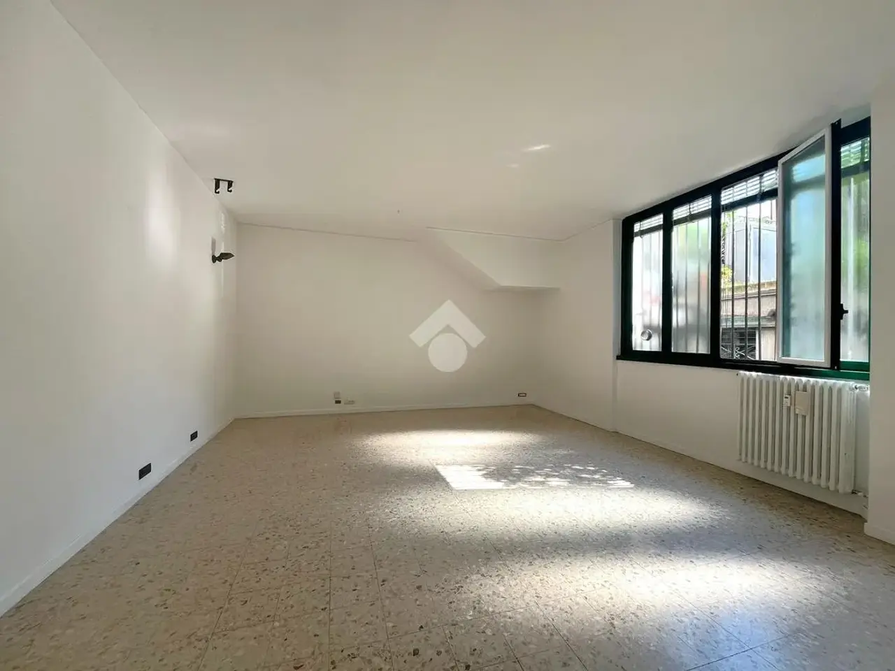 Ufficio in Via Francesco Brioschi, Milano, {3} - Foto 1