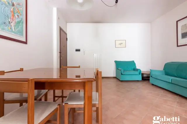 2-room flat in {3}, - Photo 1