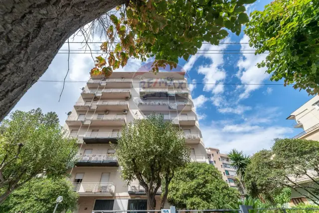 Appartamento in {3}, Viale Regina Margherita 73 - Foto 1