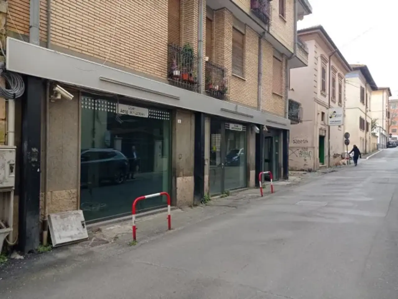 Negozio in Via San Francesco d'Assisi, Bracciano, {3} - Foto 2