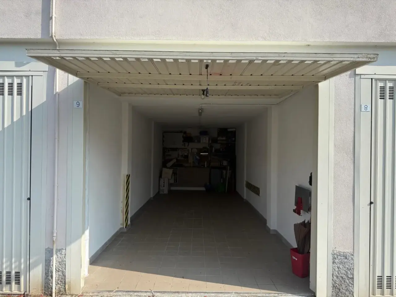 Parcheggio chiuso in Via Giovanni Trossarelli 47r, Genova, {3} - Foto 2