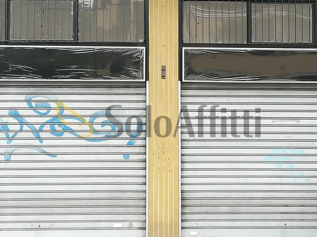 Negozio in Via Felice Cavallotti 71, Cologno Monzese, {3} - Foto 1