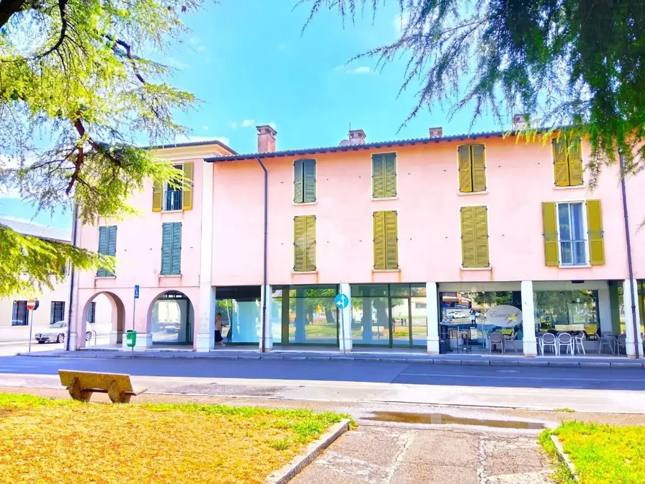 Negozio in Via Vittorio Veneto 08, Bagnolo Mella, {3} - Foto 1