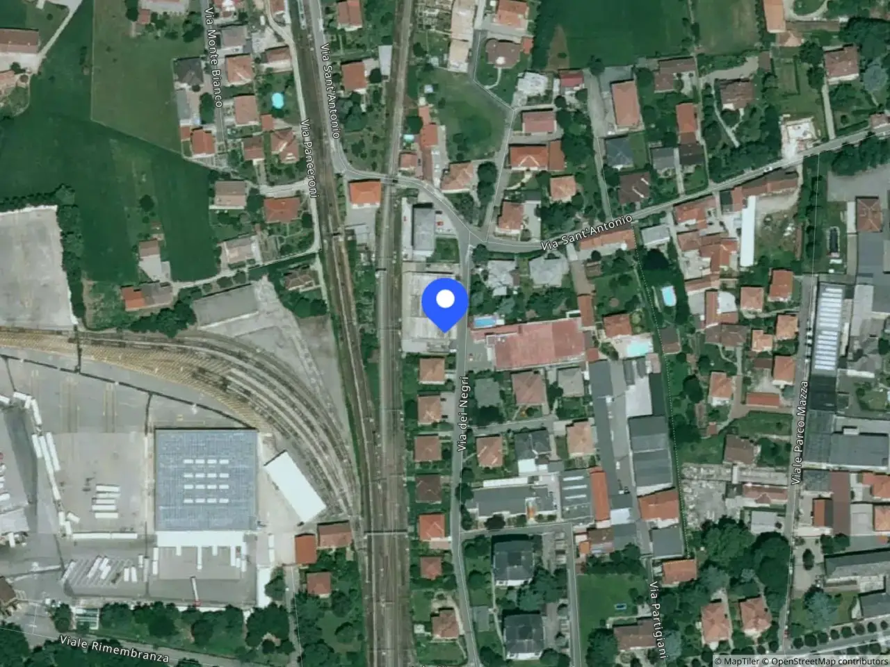 Fabbricato misto in Via dei Negri, 33, 28047 Oleggio No, Italia 33, Oleggio, {3} - Foto 1