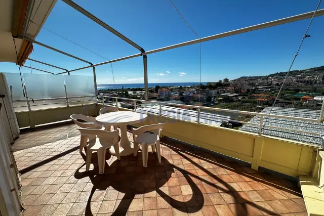 2-room flat in Sp51 16, Riva Ligure - Photo 1