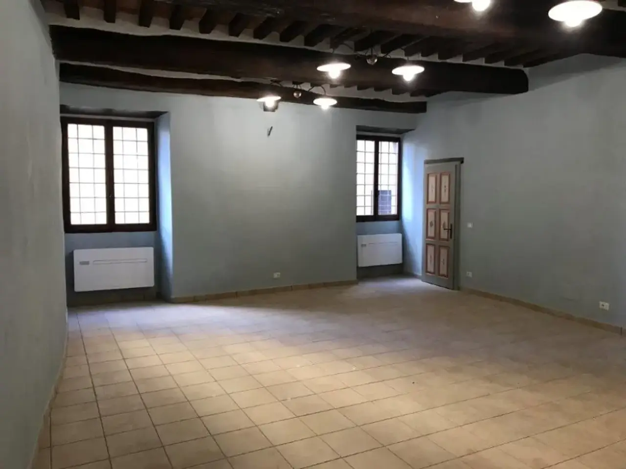 Esercizio commerciale in , Sansepolcro, {3} - Foto 2