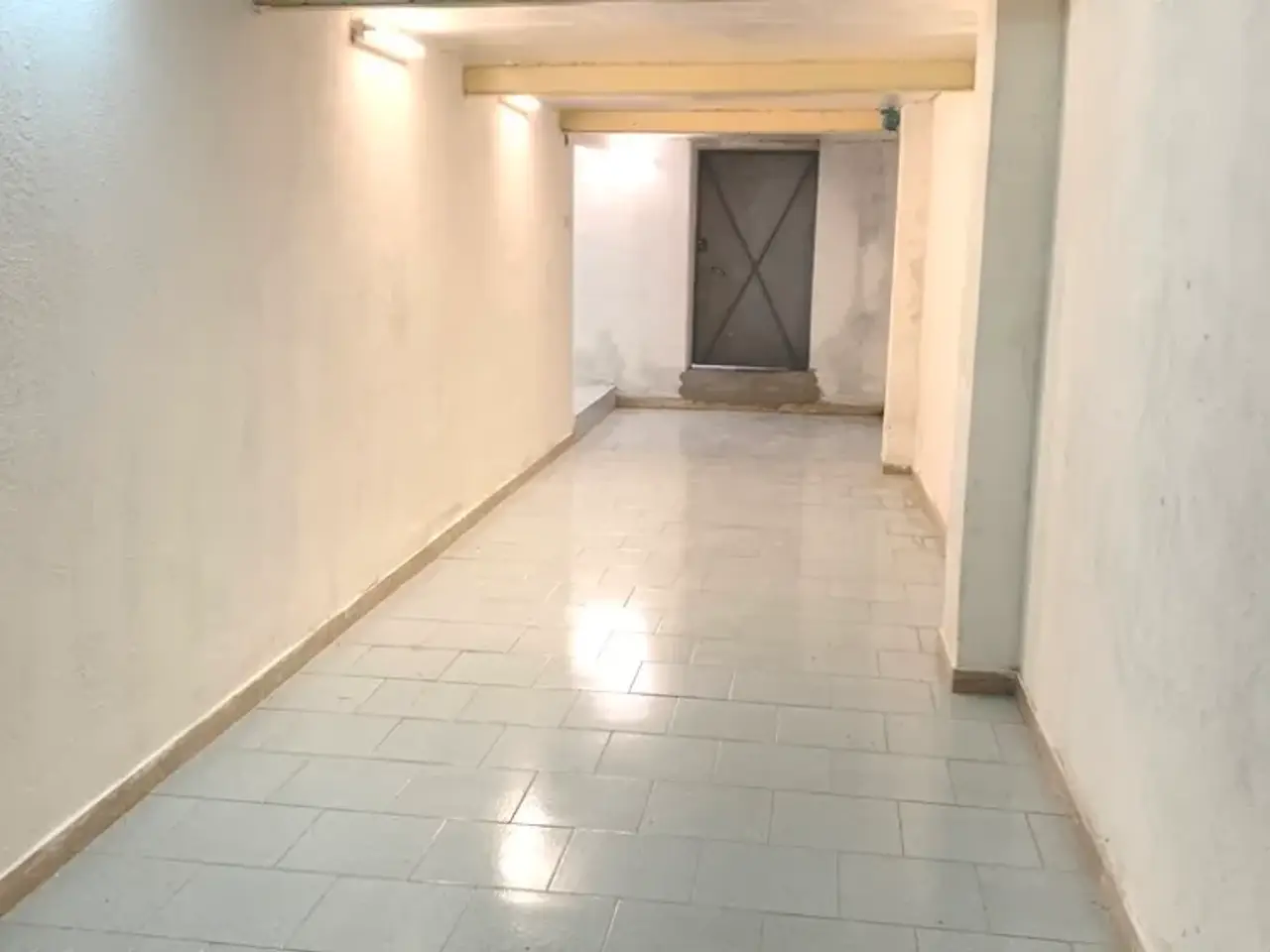 Deposito in Via Isonzo, Gergeri, Cosenza, Calabria, 87100, Italia, Cosenza, {3} - Foto 1