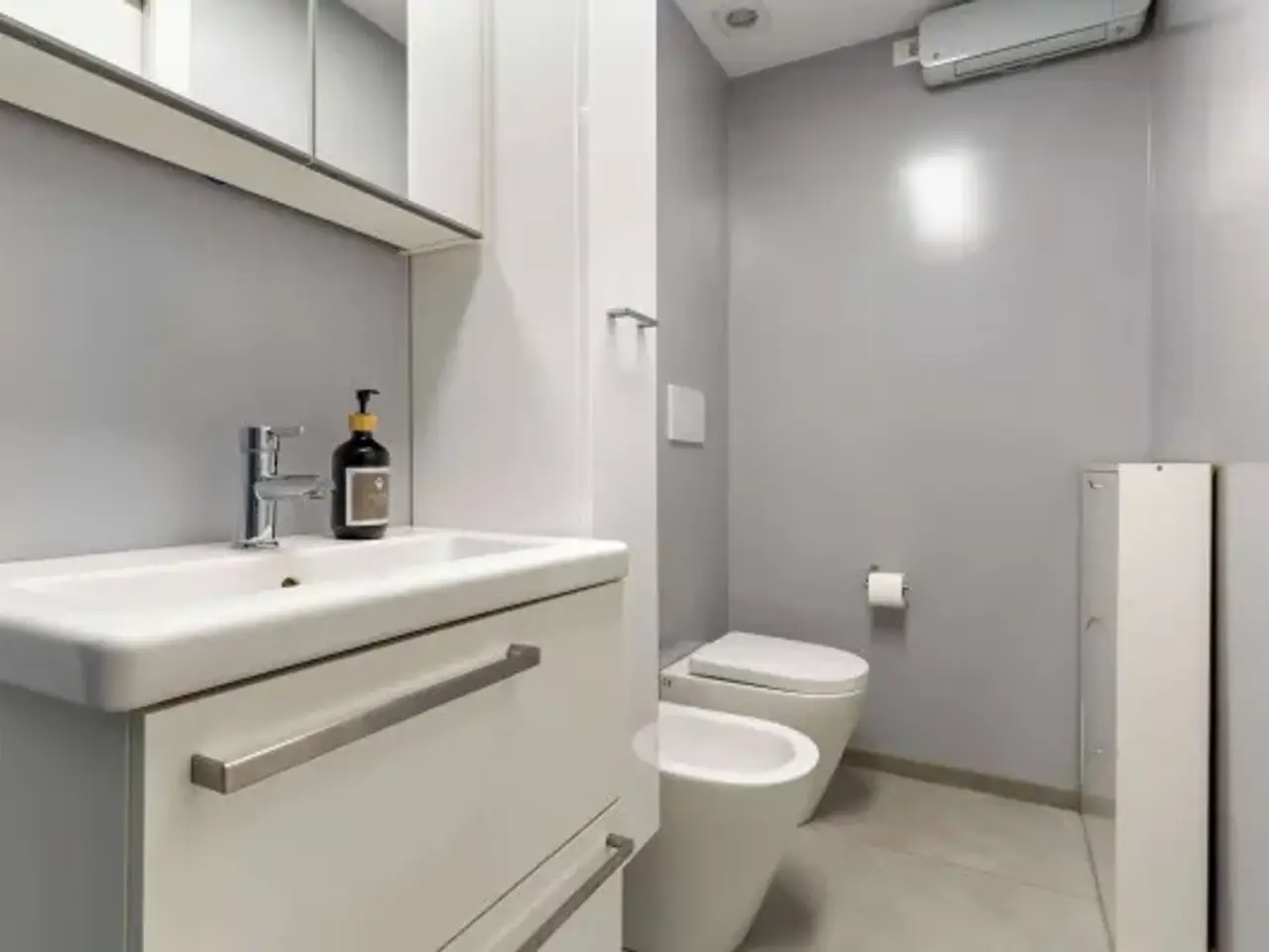 Bed & Breakfast in Via Costantino Baroni, Milano, {3} - Foto 1
