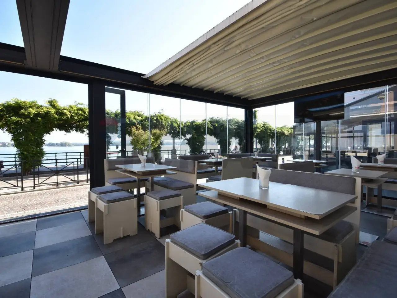 Bar in Corso Marconi 73, Arona, {3} - Foto 1