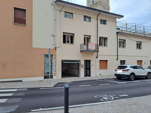 Casa indipendente in {3}, Via Edmondo De Amicis - Foto 1