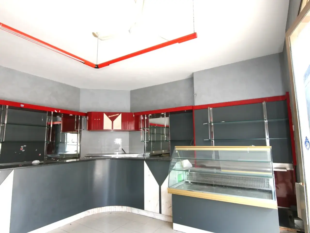 Esercizio commerciale in , Rapolano Terme, {3} - Foto 1
