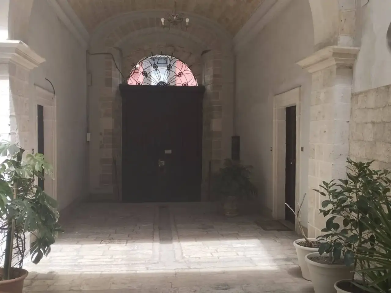 Ufficio in Corso Camillo Benso di Cavour, Barletta, {3} - Foto 1