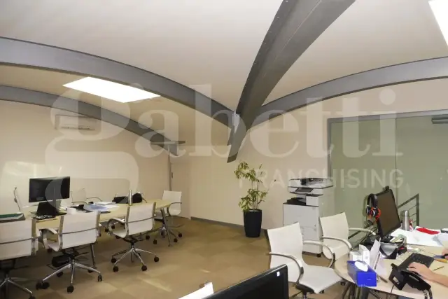 insertion image