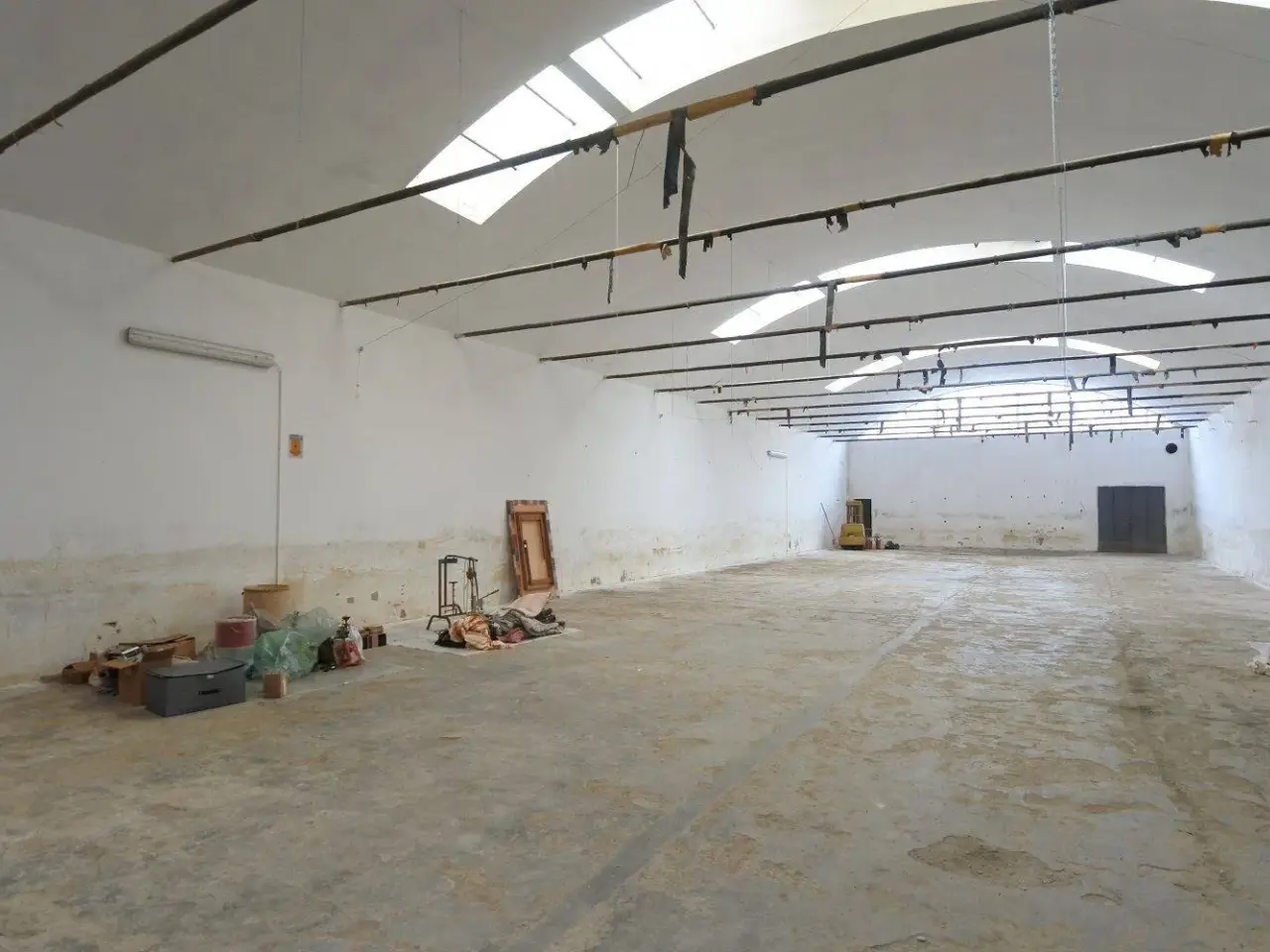 Capannone in Via Oste Montemurlo, Montemurlo, {3} - Foto 1