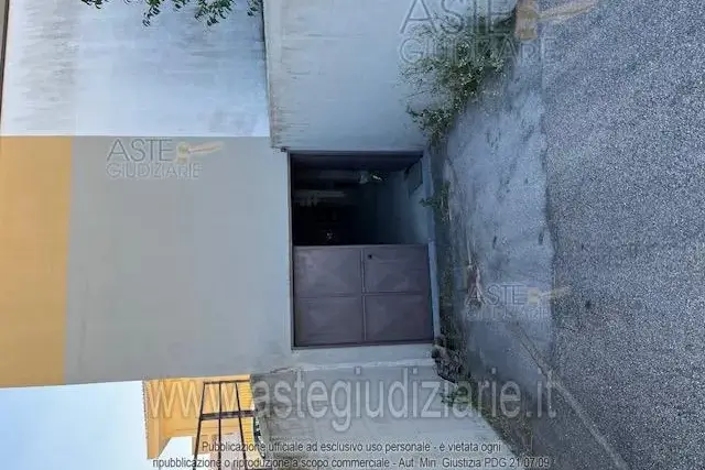 insertion image