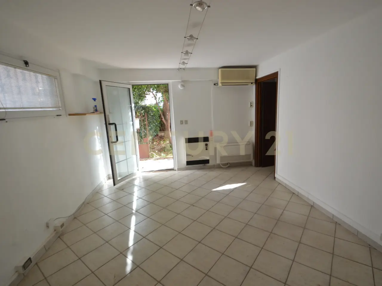 Ufficio in Via Adamello 70b, Grosseto, {3} - Foto 1