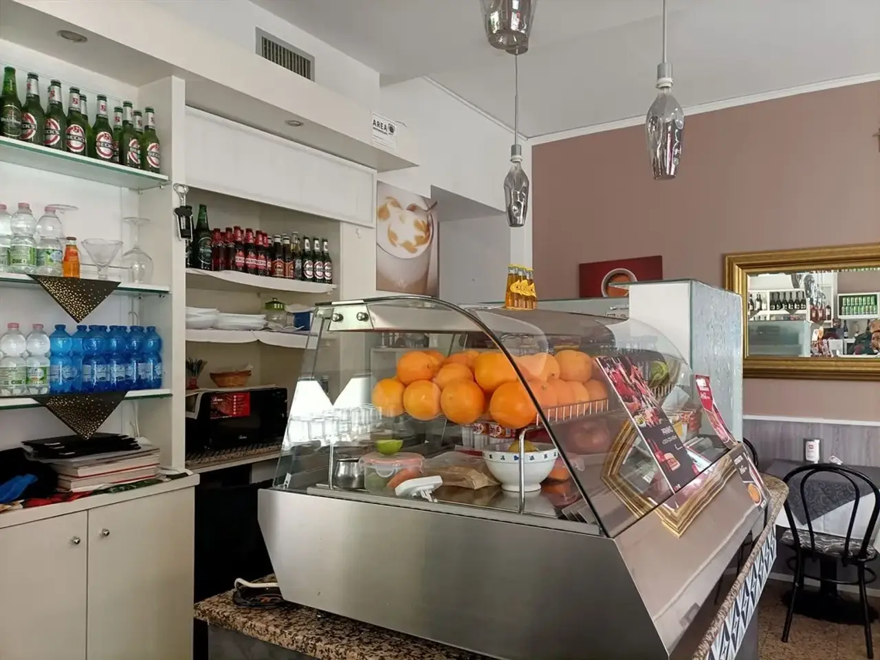 Bar - Tavola calda/fredda in , Milano, {3} - Foto 1