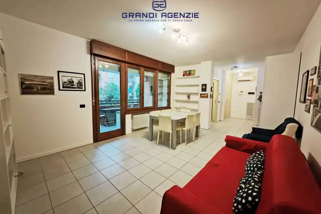 2-room flat in Strada Buffolara, Parma - Photo 1