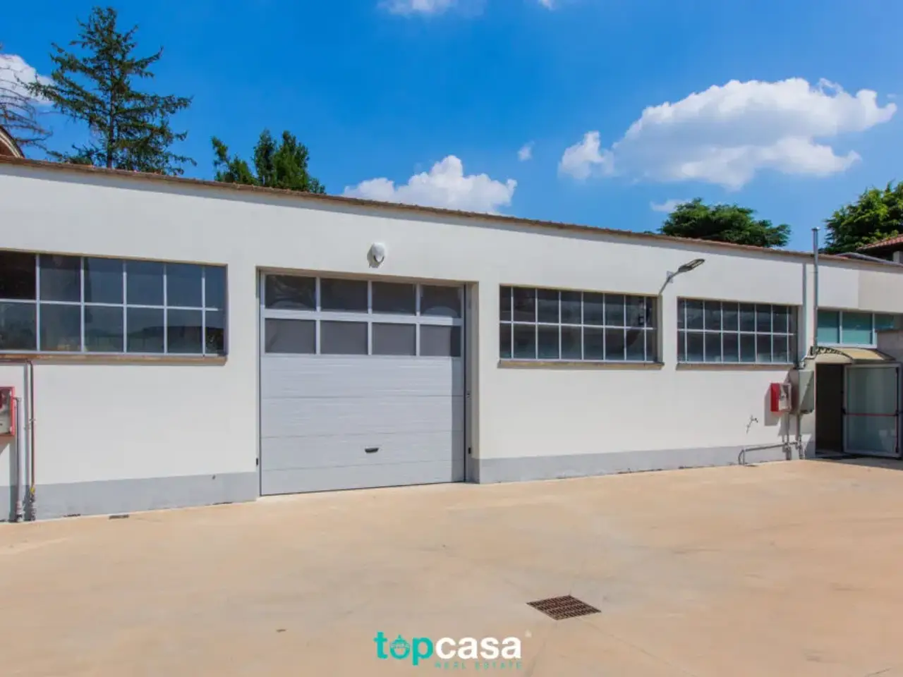 Capannone in Via Vincenzo Bellini, Samarate, Varese, Lombardia, 21017, Italia, Cardano Al Campo, {3} - Foto 1