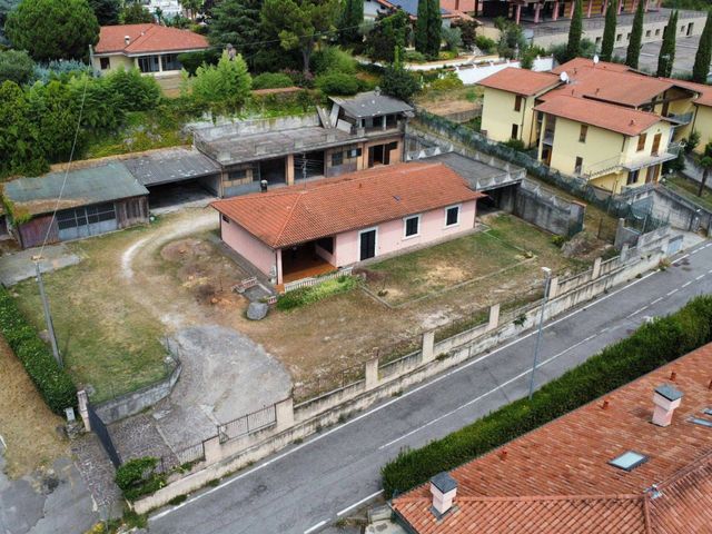 Villa in Via Iseo 72, Erbusco - Foto 1