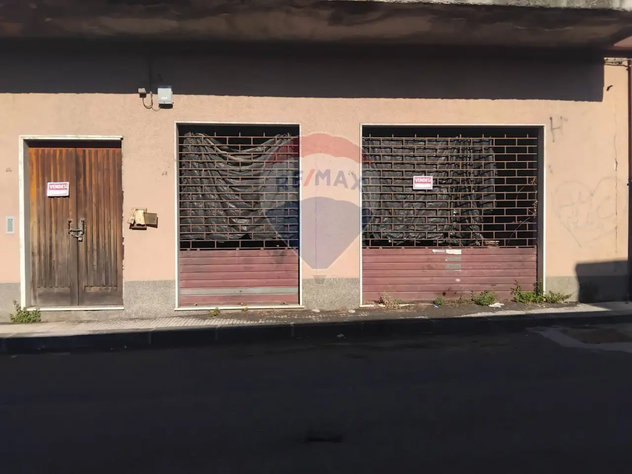 Negozio in Via Alessandro Volta 64, Santa Venerina, {3} - Foto 1