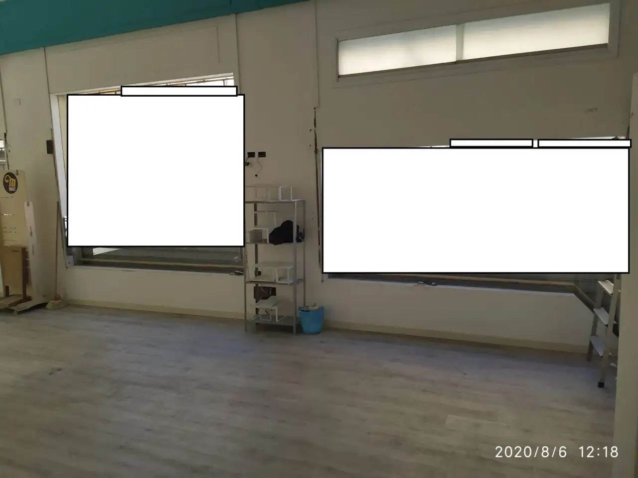 Esercizio commerciale in Piazza Elia Benamozegh 10, Livorno, {3} - Foto 1