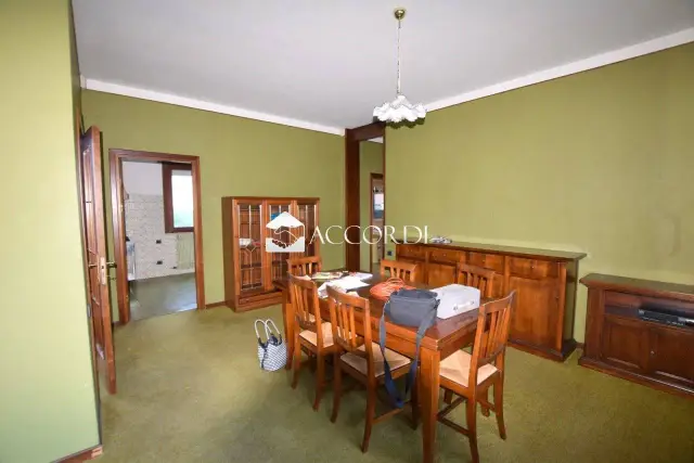 Apartament in Piazza Vienna, Montebelluna - Photo 1