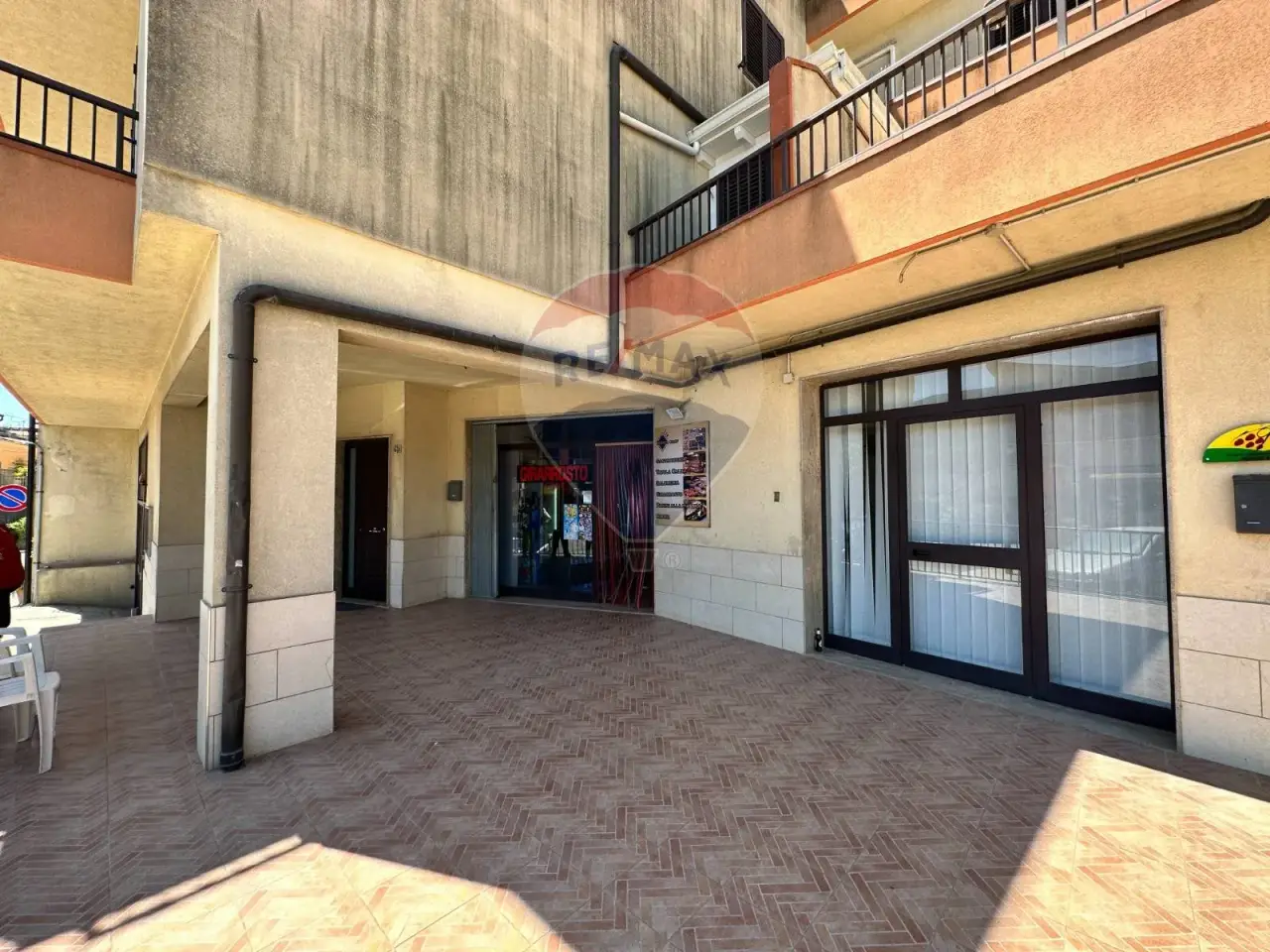 Esercizio commerciale in Via Botteghelle 65, Mazzarrone, {3} - Foto 2
