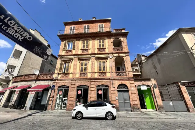 Quadrilocale in Corso Vittorio Alfieri 475, Asti - Foto 1