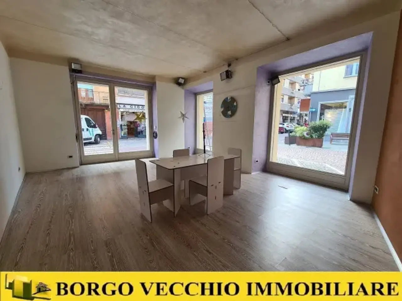 Negozio in , Borgo San Dalmazzo, {3} - Foto 1