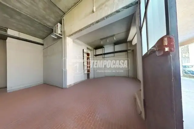 insertion image