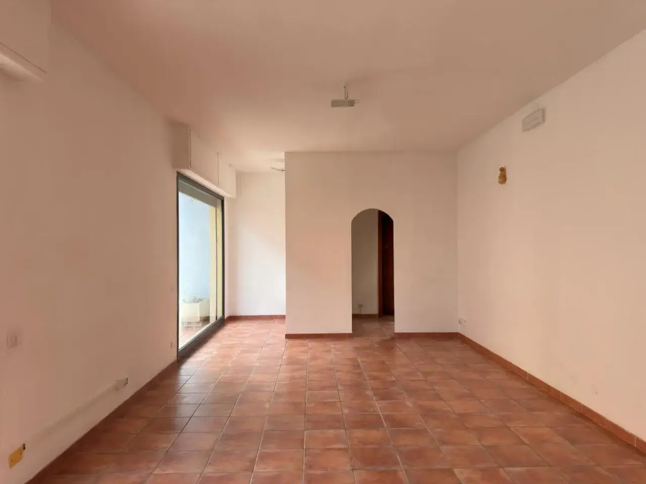 Negozio in Via Cagliari 110, Sarroch, {3} - Foto 2