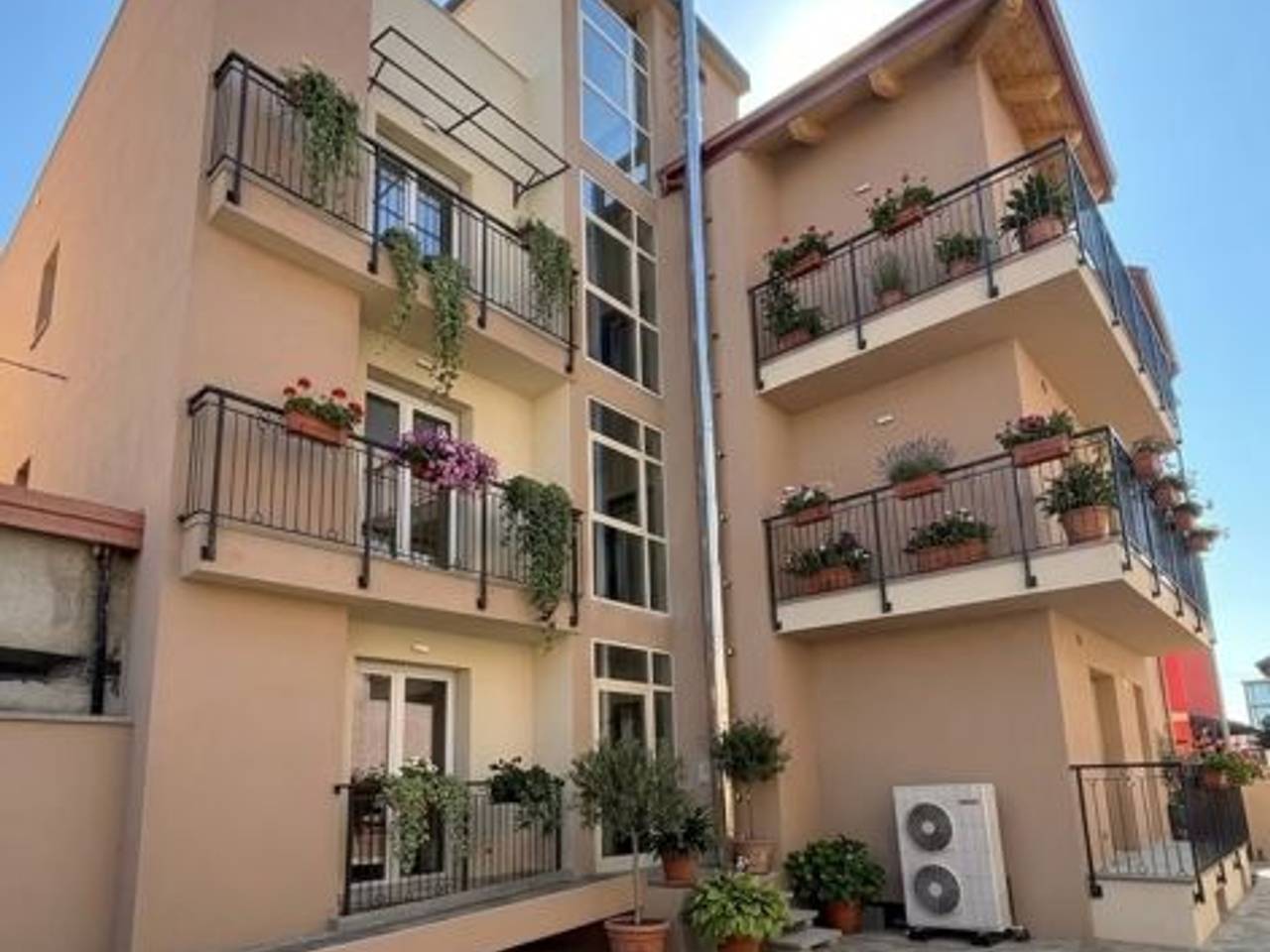immagine annuncio 1 di 4
