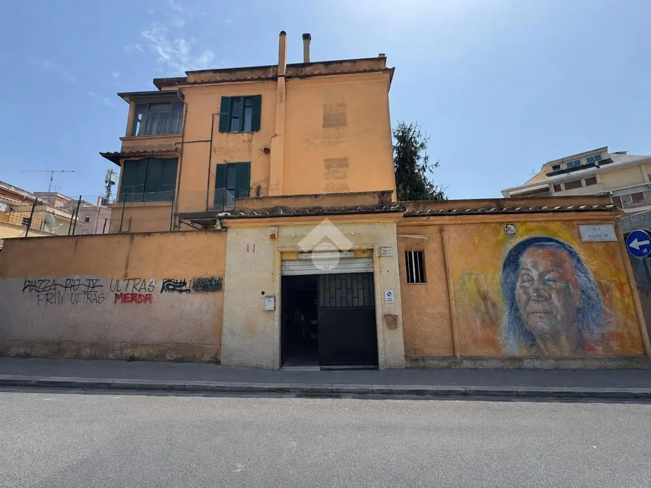 Magazzino in Via Sisto IV 202, Roma, {3} - Foto 1