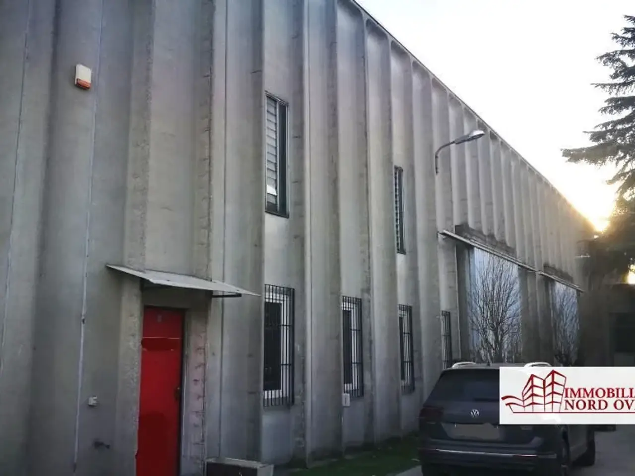 Capannone in Via Copernico Snc, Cornaredo, {3} - Foto 1