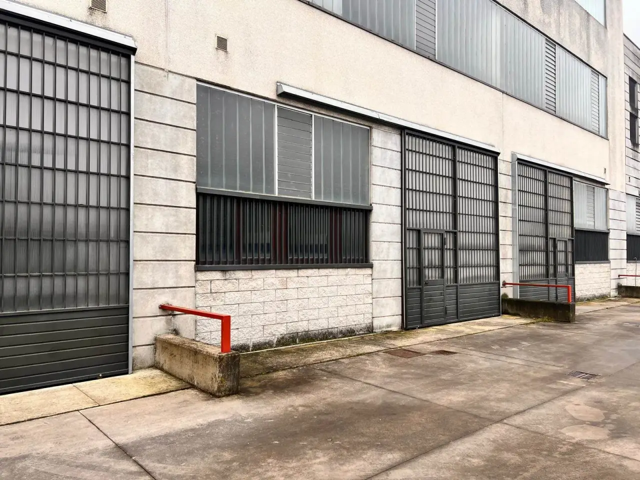 Magazzino in Via Nilde Iotti, Pieve Emanuele, {3} - Foto 2